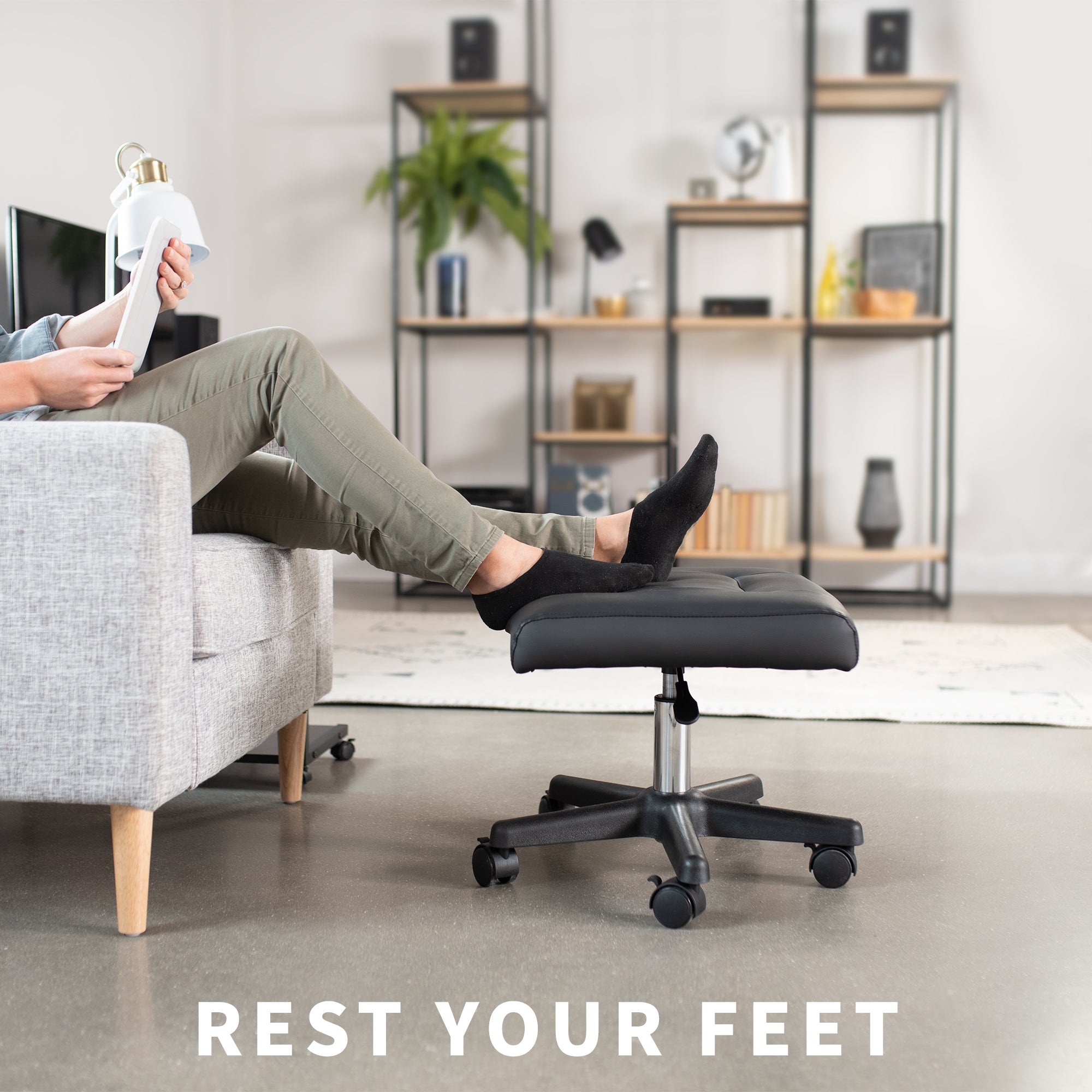 VIVO Mobile Footrest with Wheels, Ergonomic Rolling Ottoman Leg Rest for Work Comfort, Height Adjustable Computer Desk Stool with Thick Padding, Office Seat